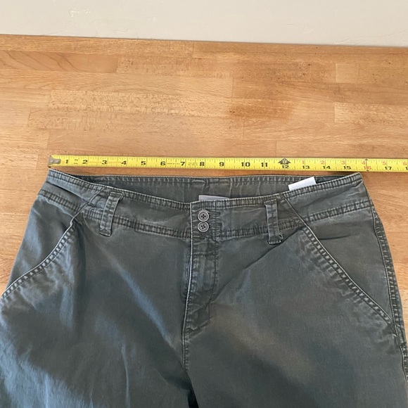 Columbia Khakis - Picture 4 of 6